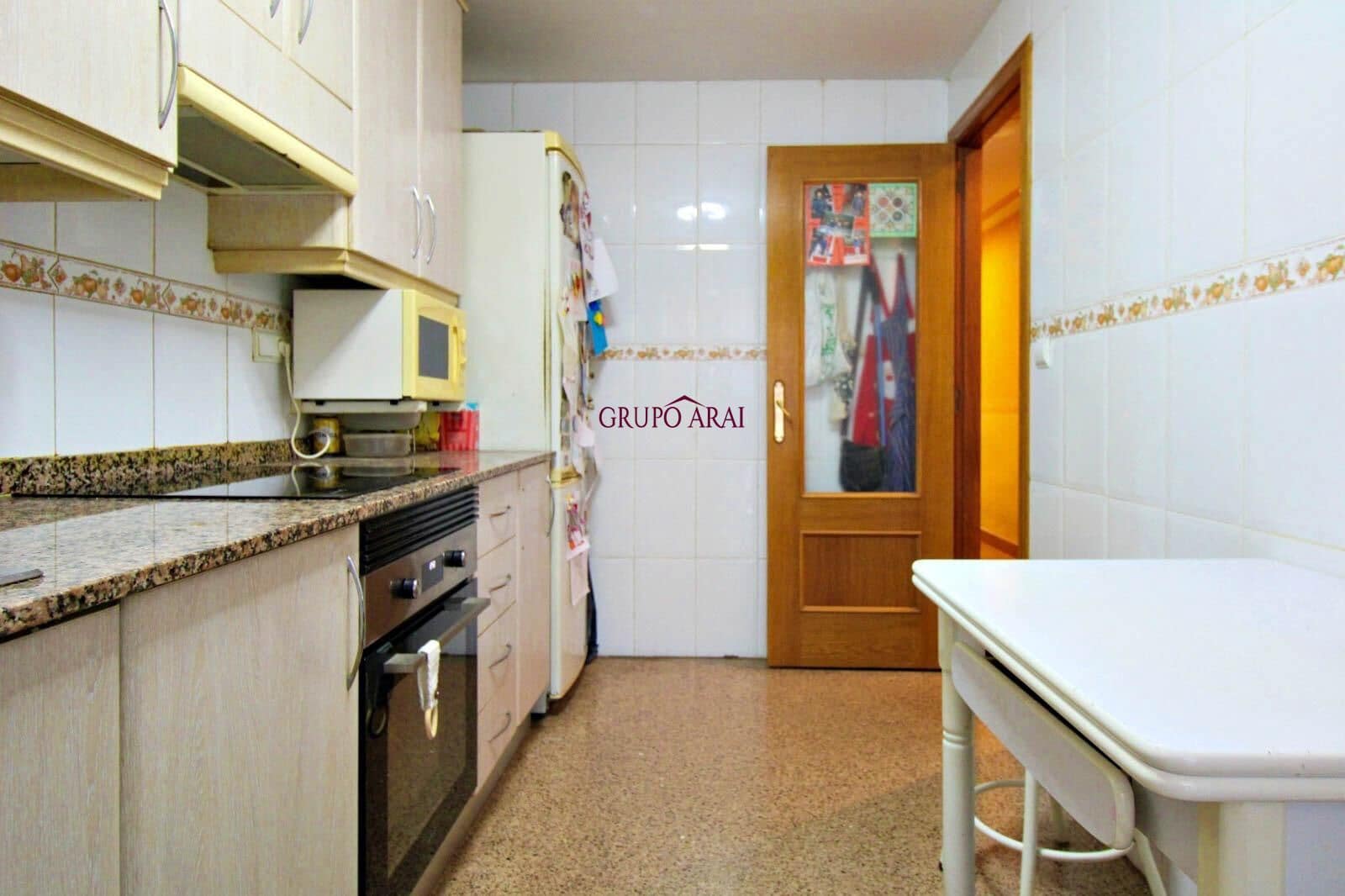 4 sovrum Lägenhet till salu i Alicante stad med garage - 250 000 € (Ref: 9822738)