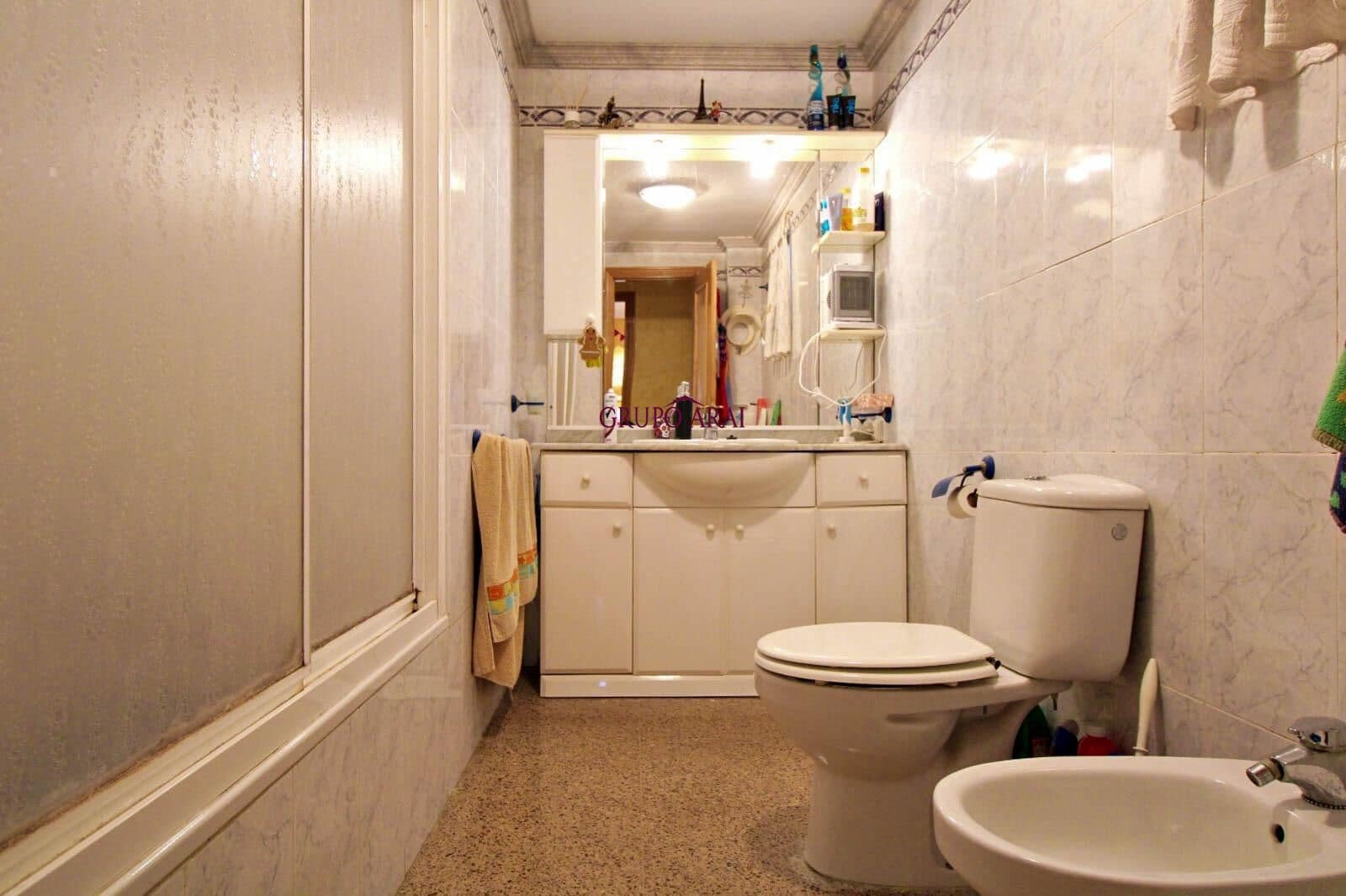 4 sovrum Lägenhet till salu i Alicante stad med garage - 250 000 € (Ref: 9822738)