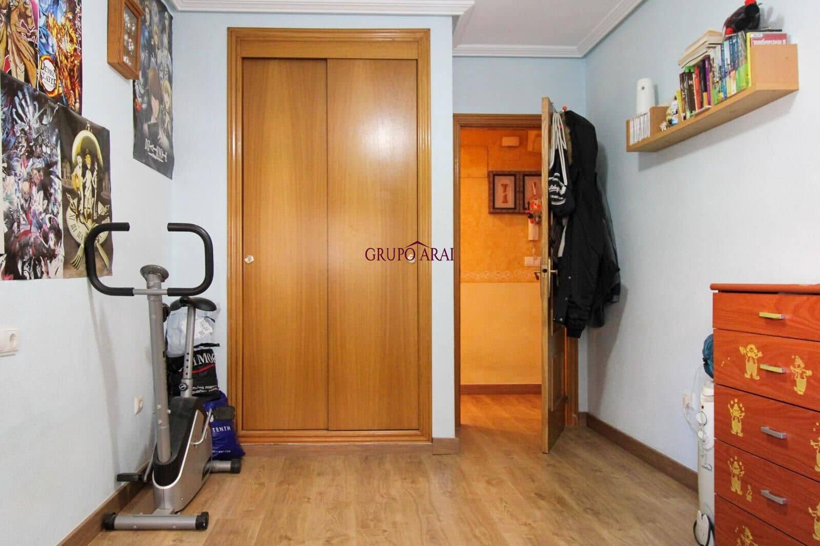 4 sovrum Lägenhet till salu i Alicante stad med garage - 250 000 € (Ref: 9822738)