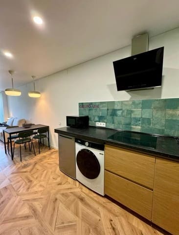 1 soveværelse Loft til salg i Alicante by - € 109.000 (Ref: 9831684)