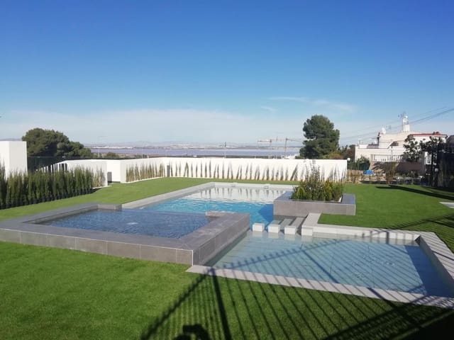 3 soveværelse Bungalow til salg i Los Balcones med swimmingpool - € 340.000 (Ref: 9855623)