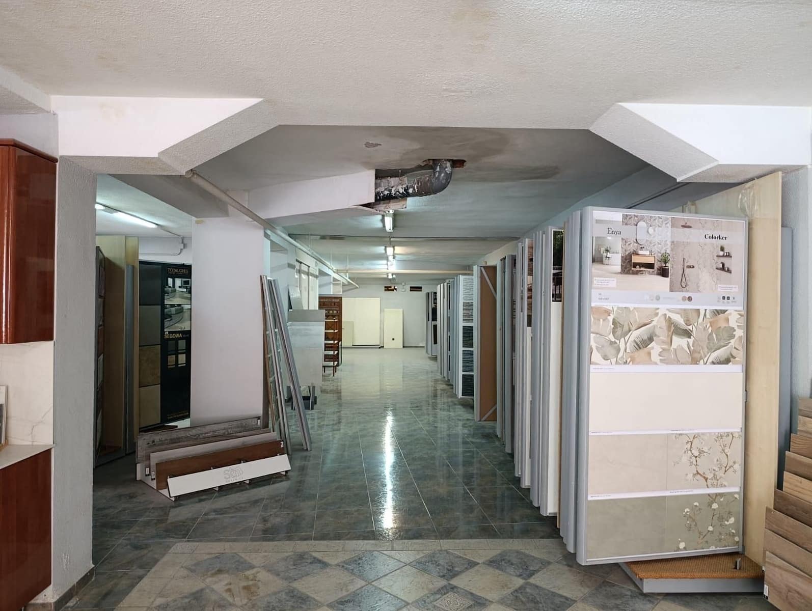 Commercieel te koop in Alicante stad - € 950.000 (Ref: 9865878)