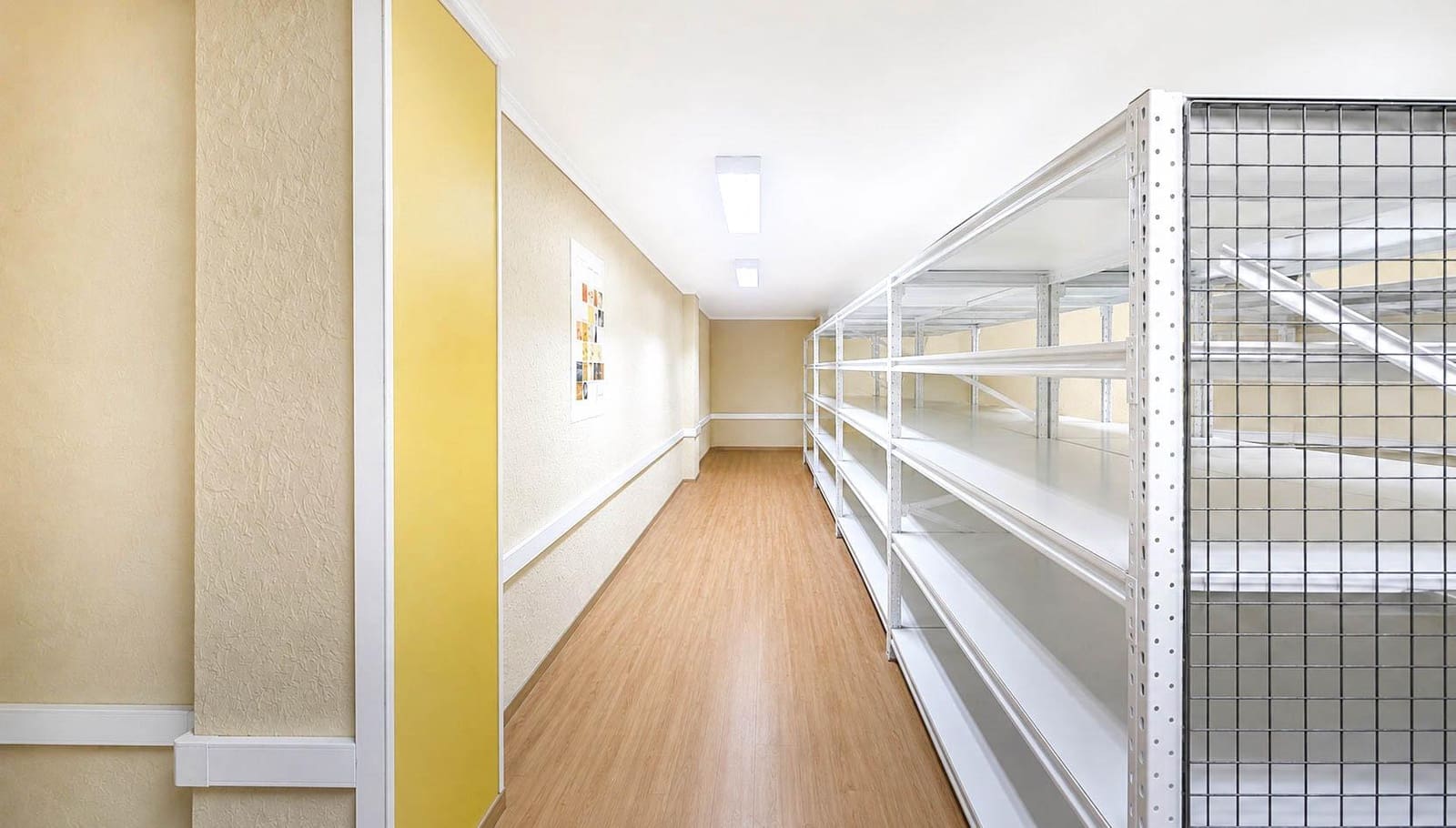 Kaupallinen myytävänä paikassa Alicante kaupunki - 117 000 € (Ref: 9868731)