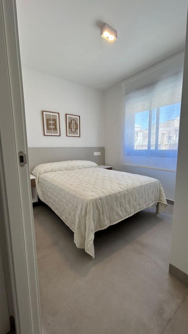 3 slaapkamer Rijtjeshuis te koop in Pilar de la Horadada - € 299.900 (Ref: 9879003)