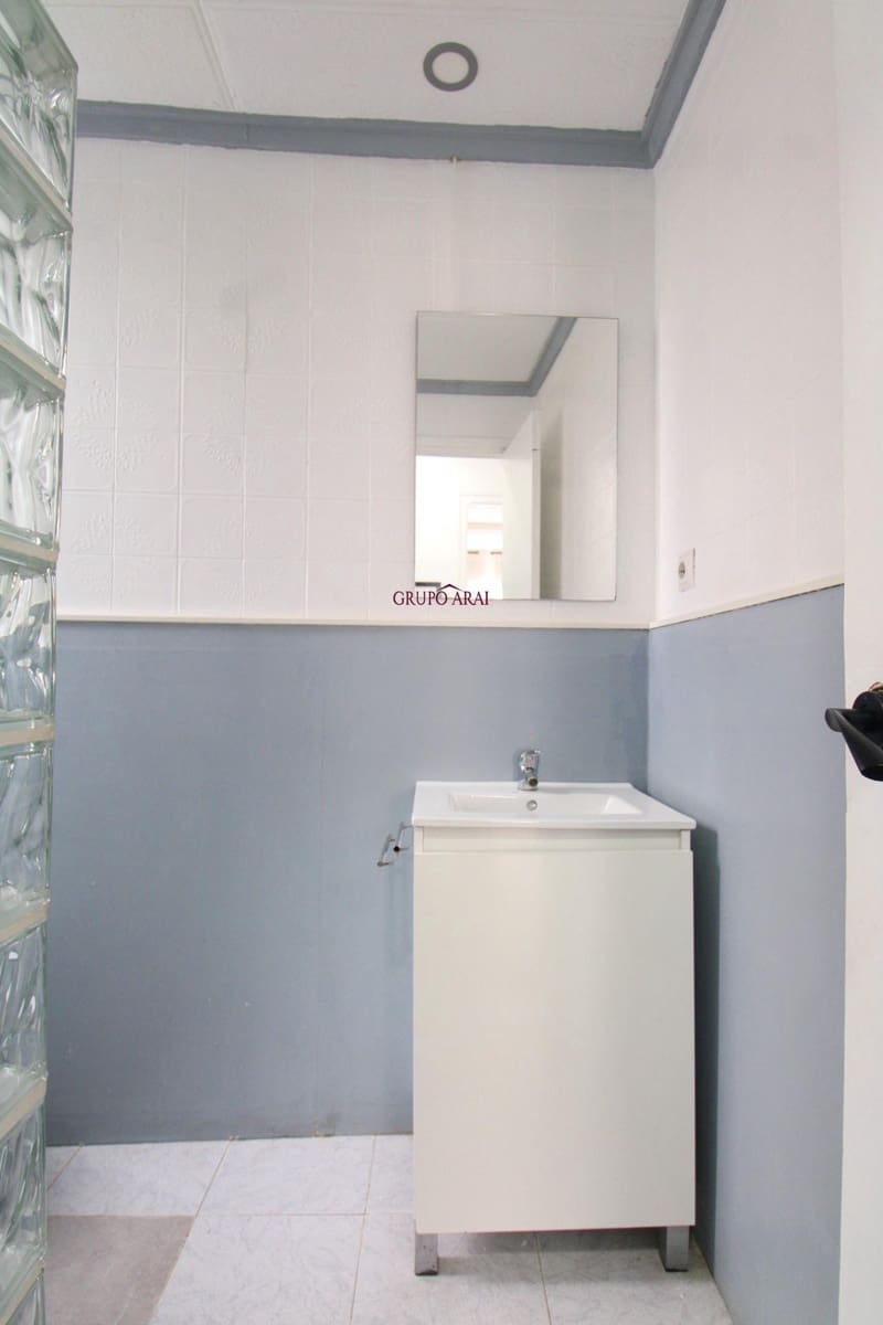 Piso de 3 habitaciones en Alicante / Alacant ciudad en venta - 162.000 € (Ref: 9892524)