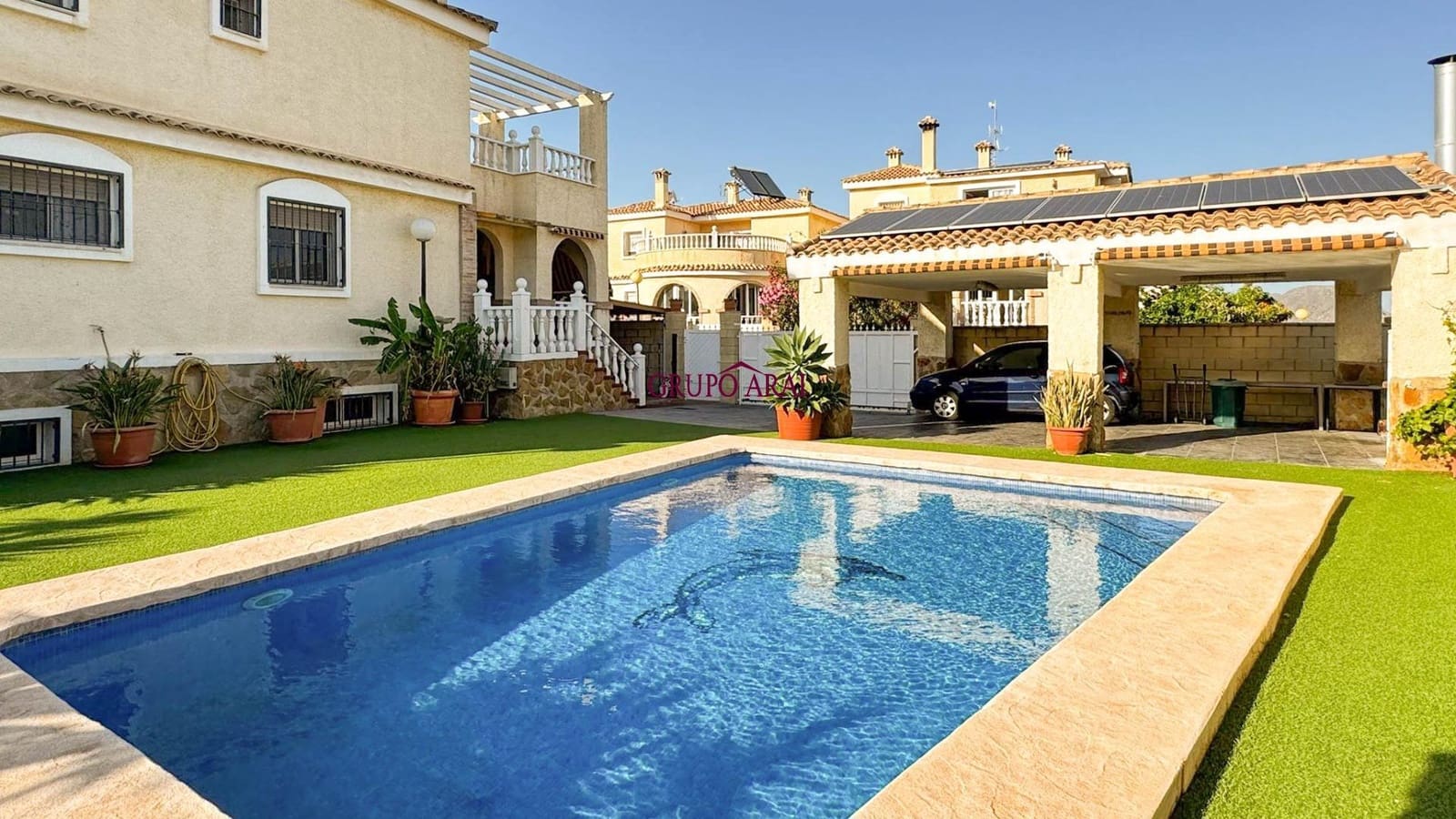 4 bedroom Villa for sale in Monforte del Cid with pool garage - € 376,500 (Ref: 9896204)
