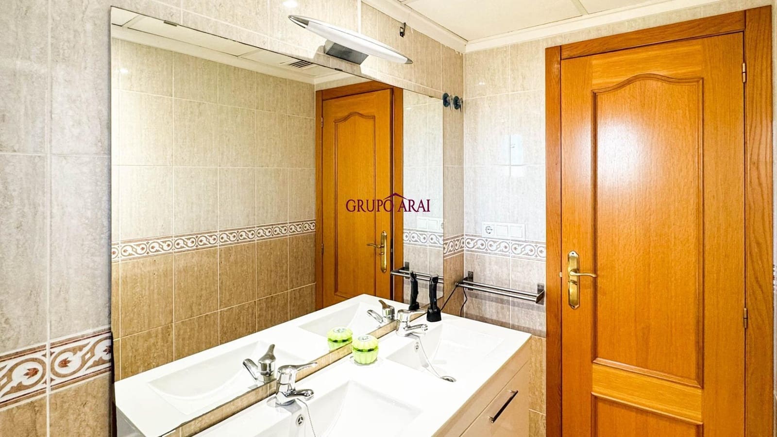 4 bedroom Villa for sale in Monforte del Cid with pool garage - € 376,500 (Ref: 9896204)