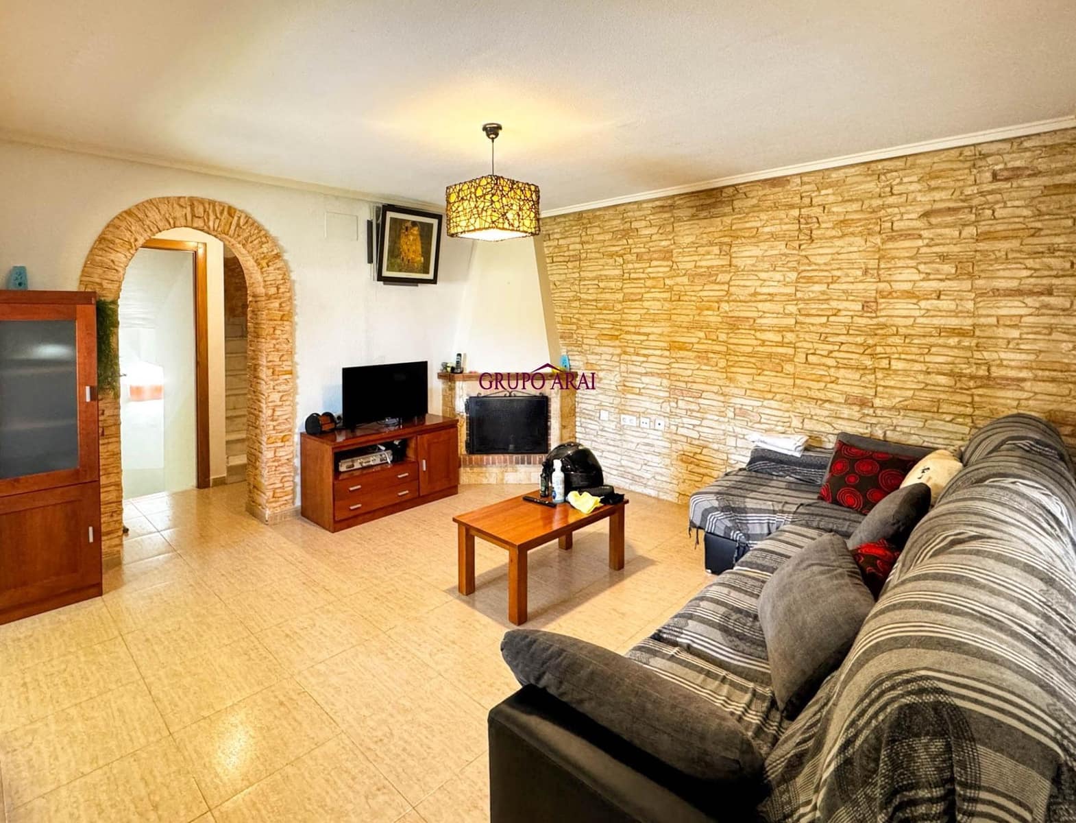 4 bedroom Villa for sale in Monforte del Cid with pool garage - € 376,500 (Ref: 9896204)
