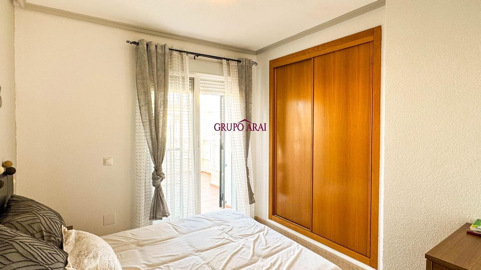 4 bedroom Villa for sale in Monforte del Cid with pool garage - € 376,500 (Ref: 9896204)