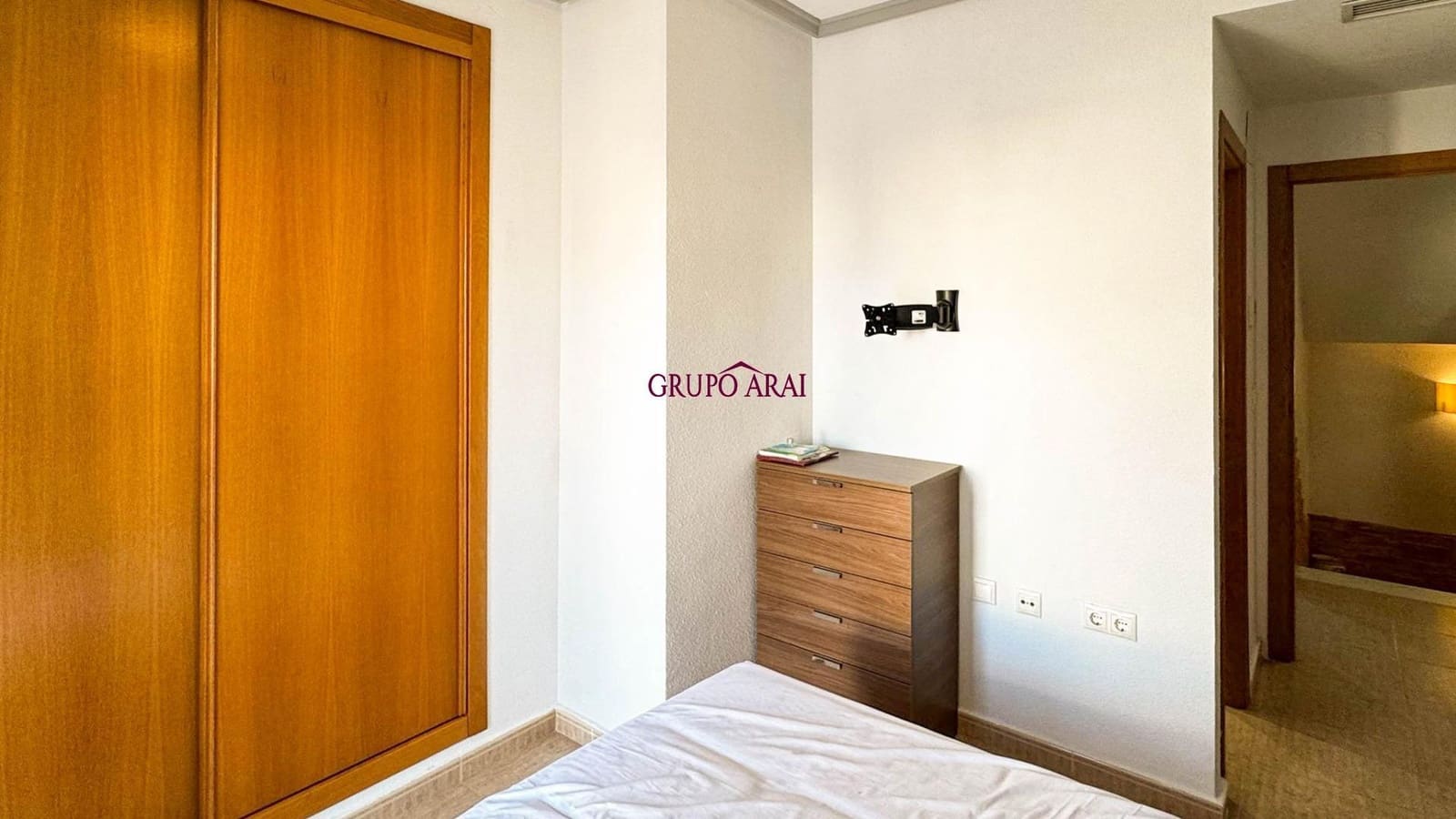 4 bedroom Villa for sale in Monforte del Cid with pool garage - € 376,500 (Ref: 9896204)