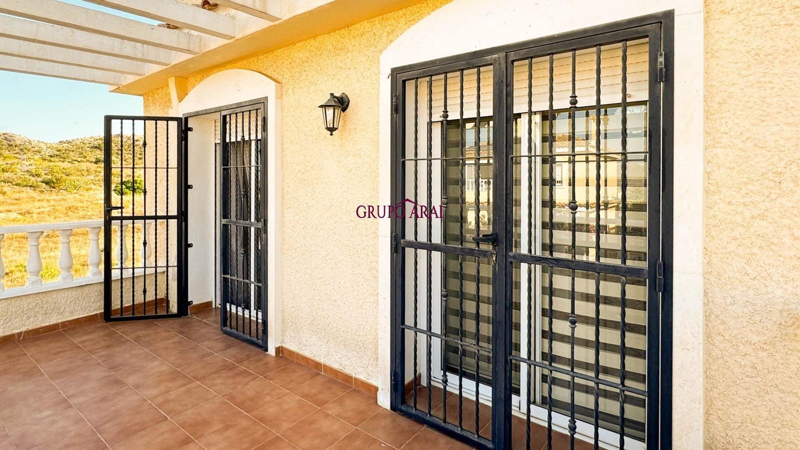 4 bedroom Villa for sale in Monforte del Cid with pool garage - € 376,500 (Ref: 9896204)