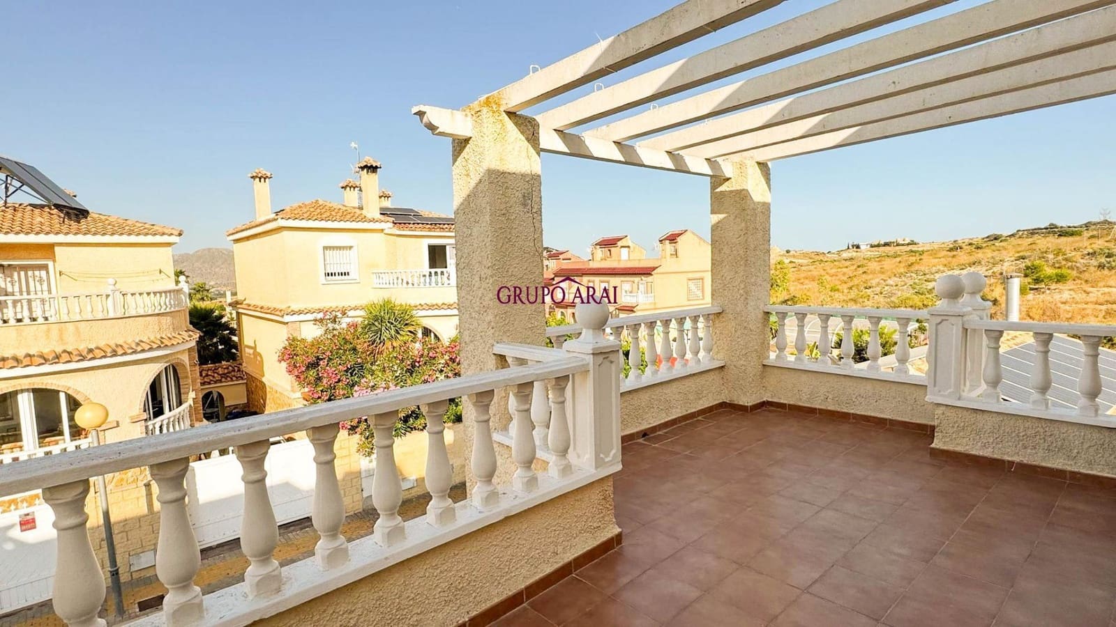 4 bedroom Villa for sale in Monforte del Cid with pool garage - € 376,500 (Ref: 9896204)