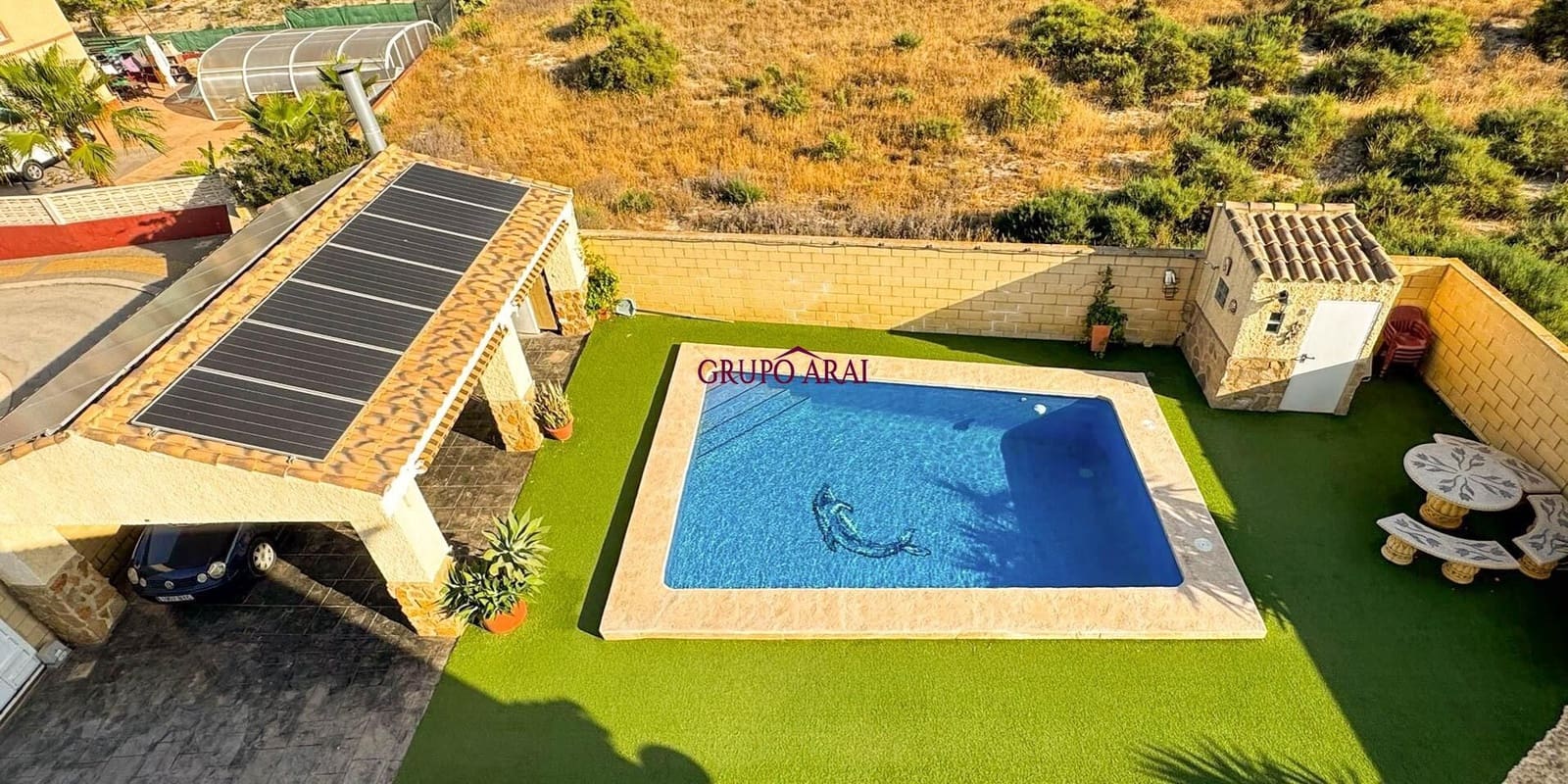 4 bedroom Villa for sale in Monforte del Cid with pool garage - € 376,500 (Ref: 9896204)