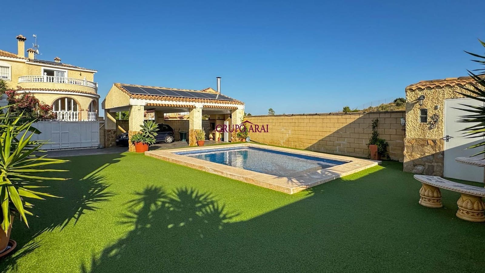 4 bedroom Villa for sale in Monforte del Cid with pool garage - € 376,500 (Ref: 9896204)