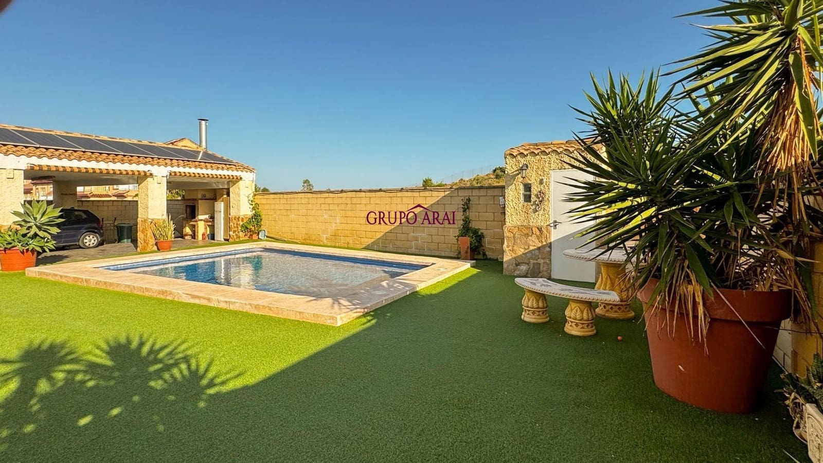 4 bedroom Villa for sale in Monforte del Cid with pool garage - € 376,500 (Ref: 9896204)