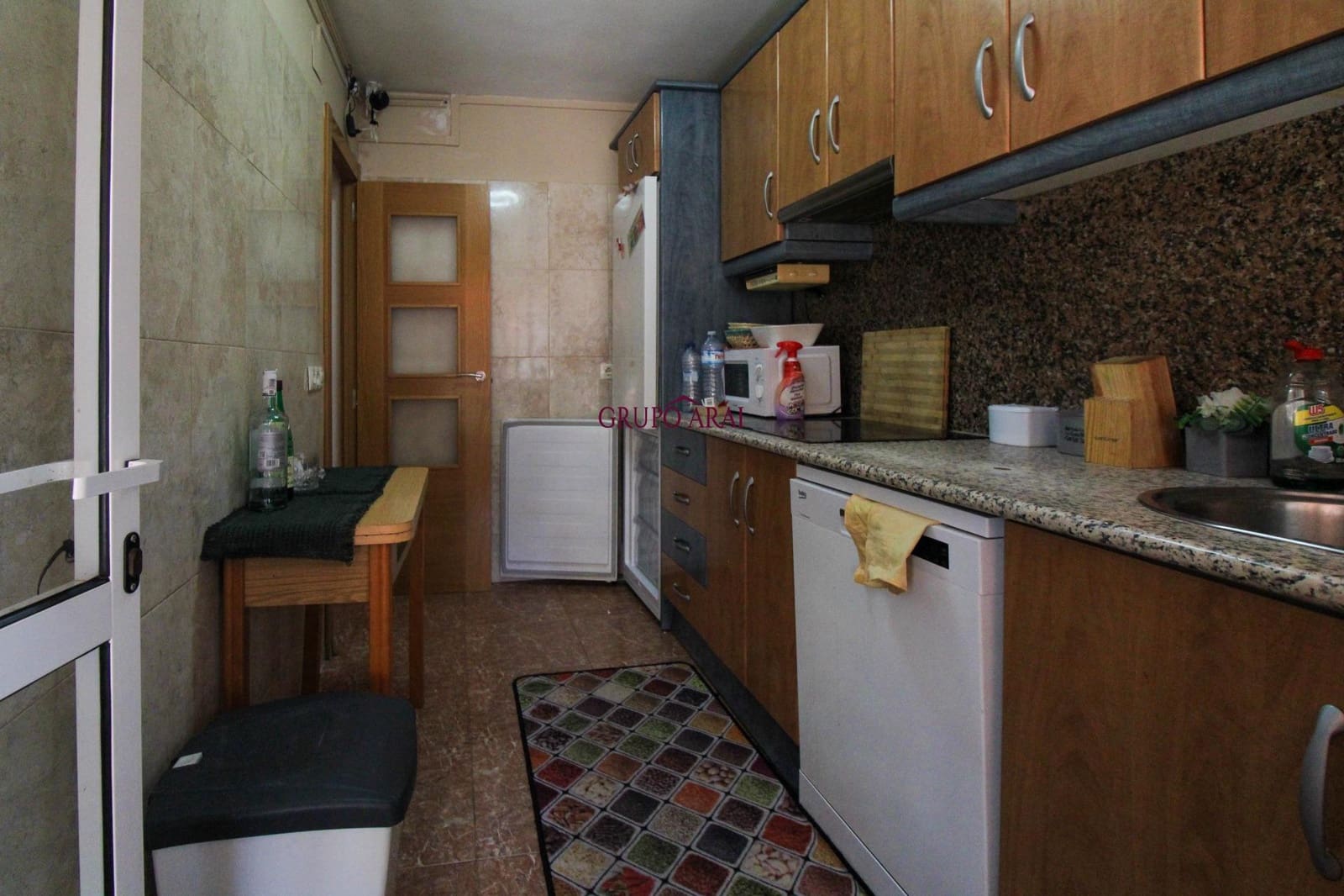 3 sovrum Lägenhet till salu i Alicante stad - 114 000 € (Ref: 9896207)