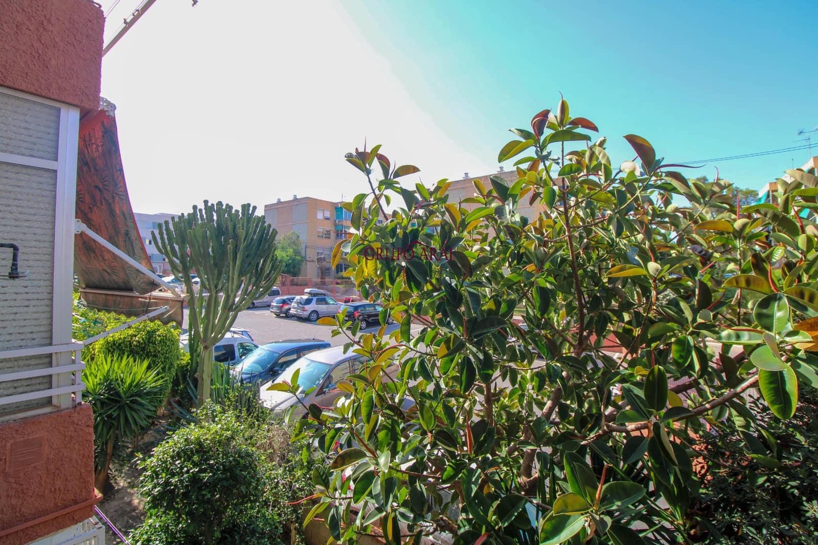 3 sovrum Lägenhet till salu i Alicante stad - 114 000 € (Ref: 9896207)