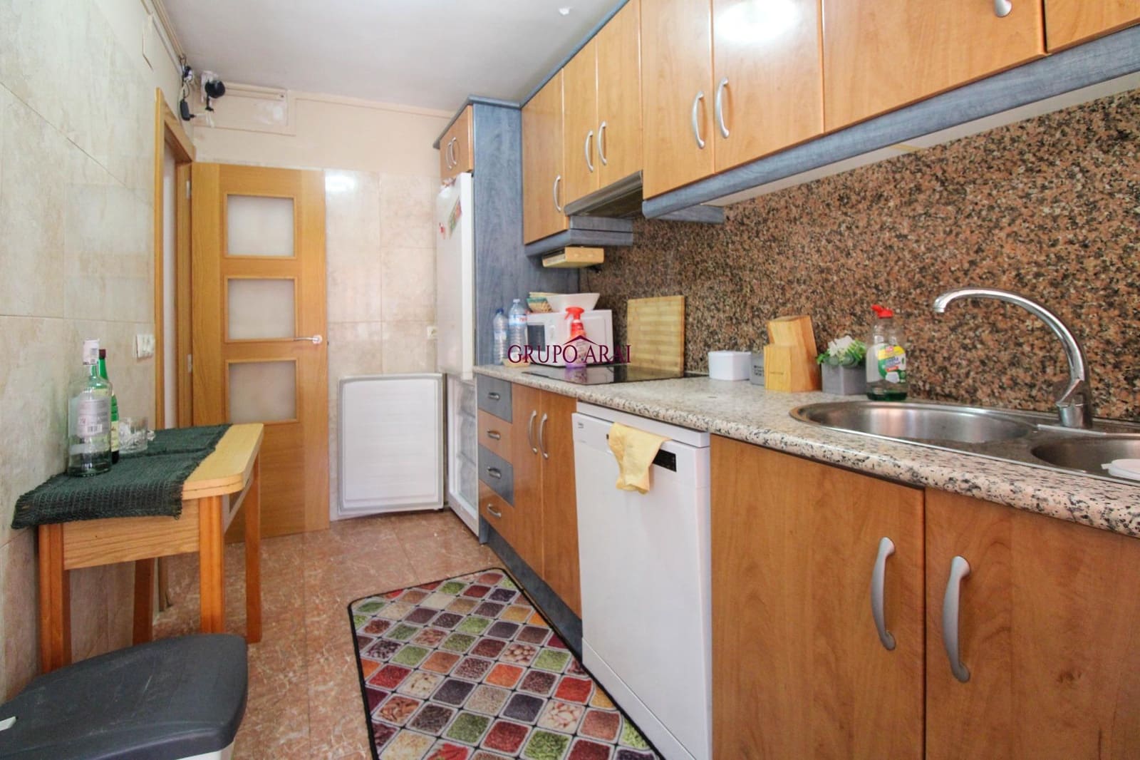 3 sovrum Lägenhet till salu i Alicante stad - 114 000 € (Ref: 9896207)