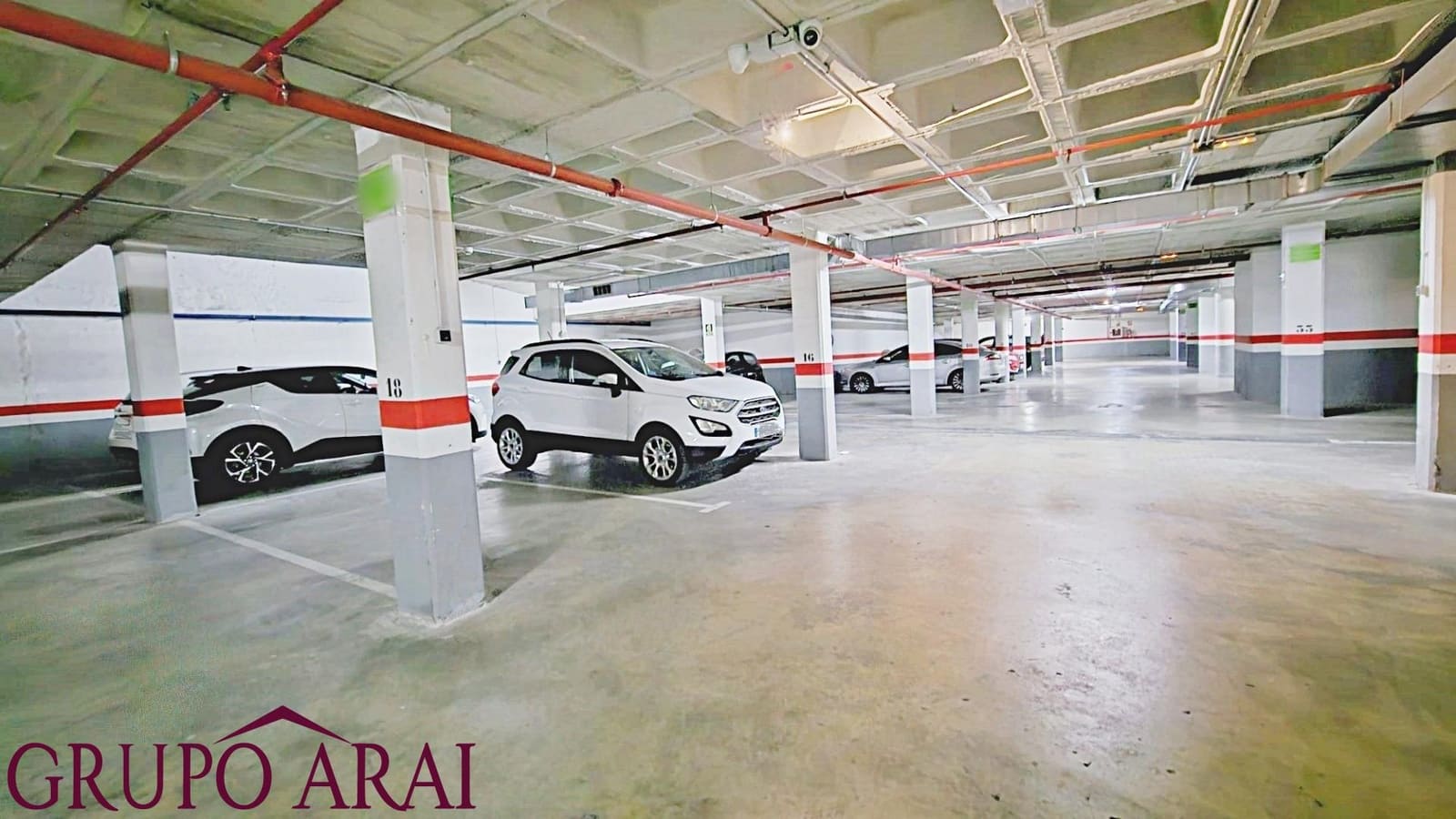 Autotalli myytävänä paikassa Alicante kaupunki - 13 000 € (Ref: 9898972)