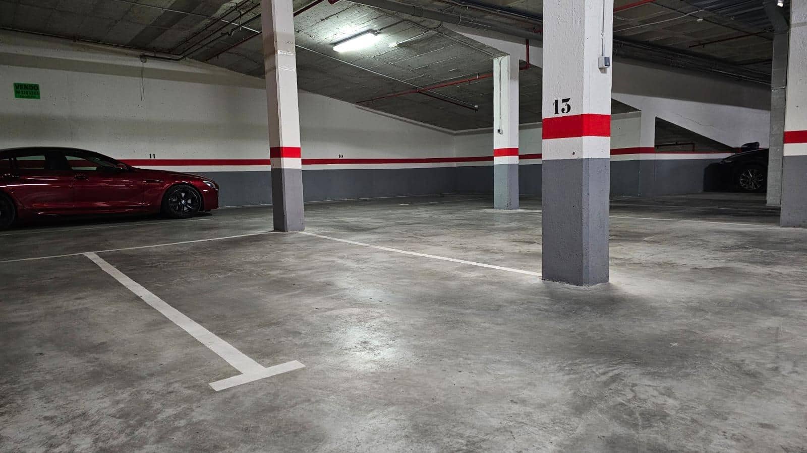 Autotalli myytävänä paikassa Alicante kaupunki - 15 000 € (Ref: 9898973)