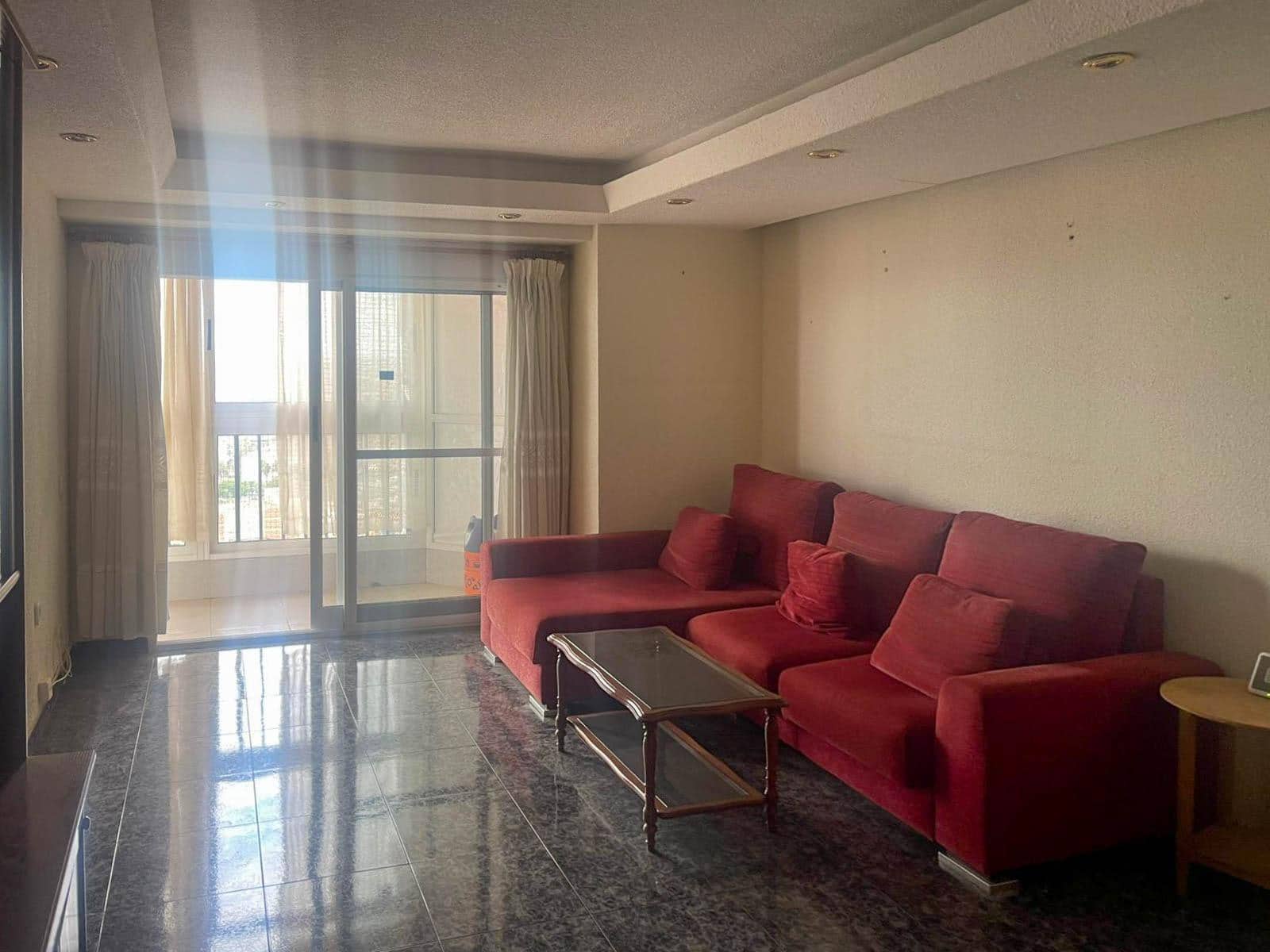 2 soveværelse Lejlighed til salg i Alicante by med garage - € 230.000 (Ref: 9904155)