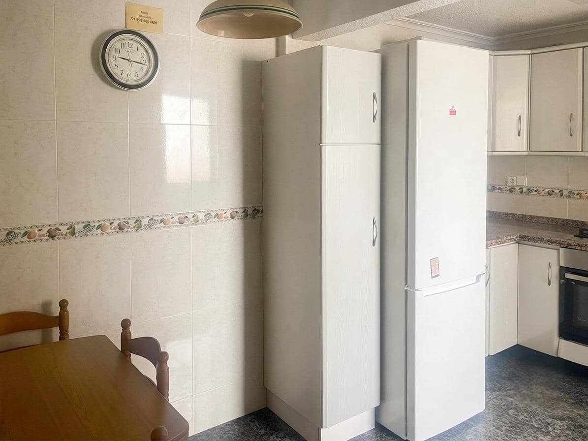 2 soveværelse Lejlighed til salg i Alicante by - € 230.000 (Ref: 9904155)