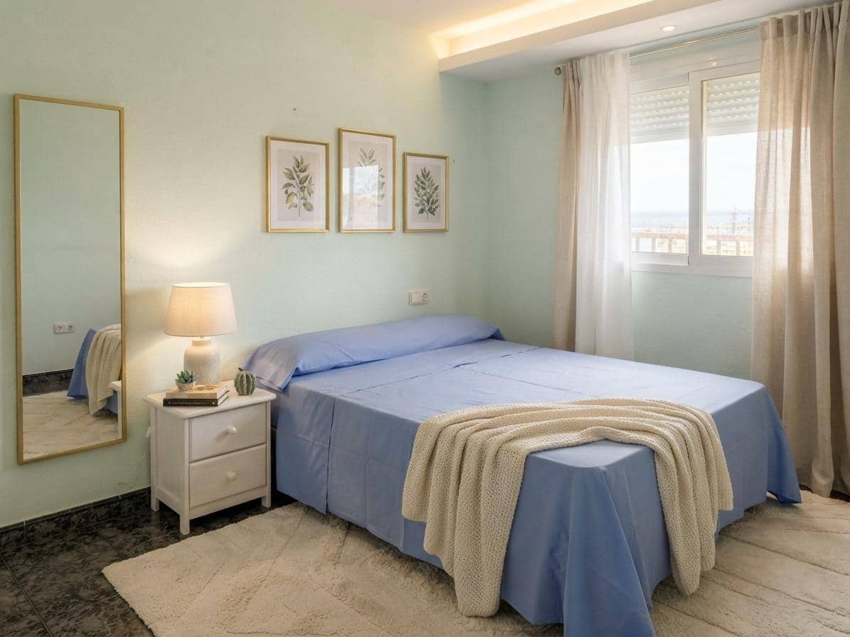 2 soveværelse Lejlighed til salg i Alicante by - € 230.000 (Ref: 9904155)