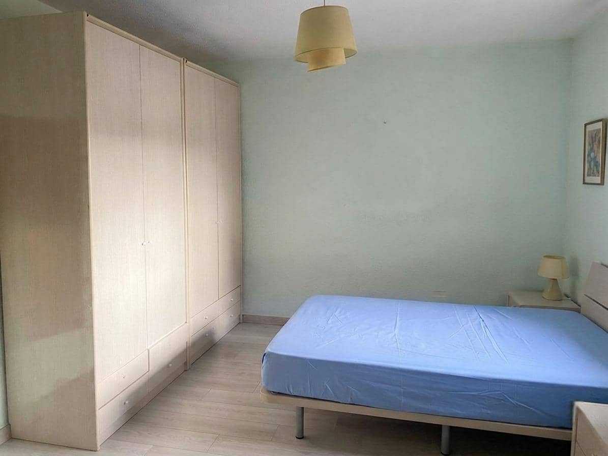 2 soveværelse Lejlighed til salg i Alicante by - € 230.000 (Ref: 9904155)