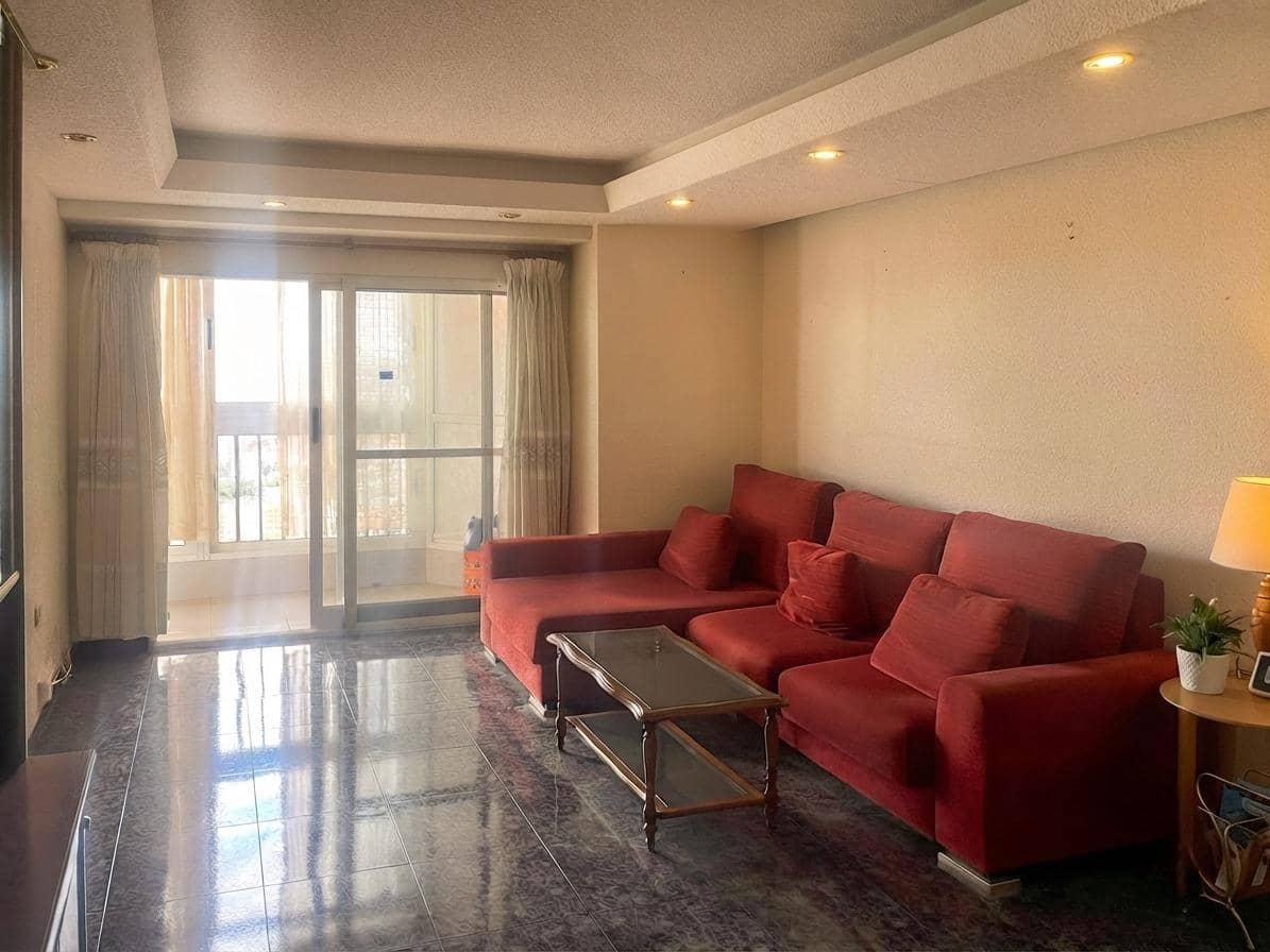 2 soveværelse Lejlighed til salg i Alicante by - € 230.000 (Ref: 9904155)