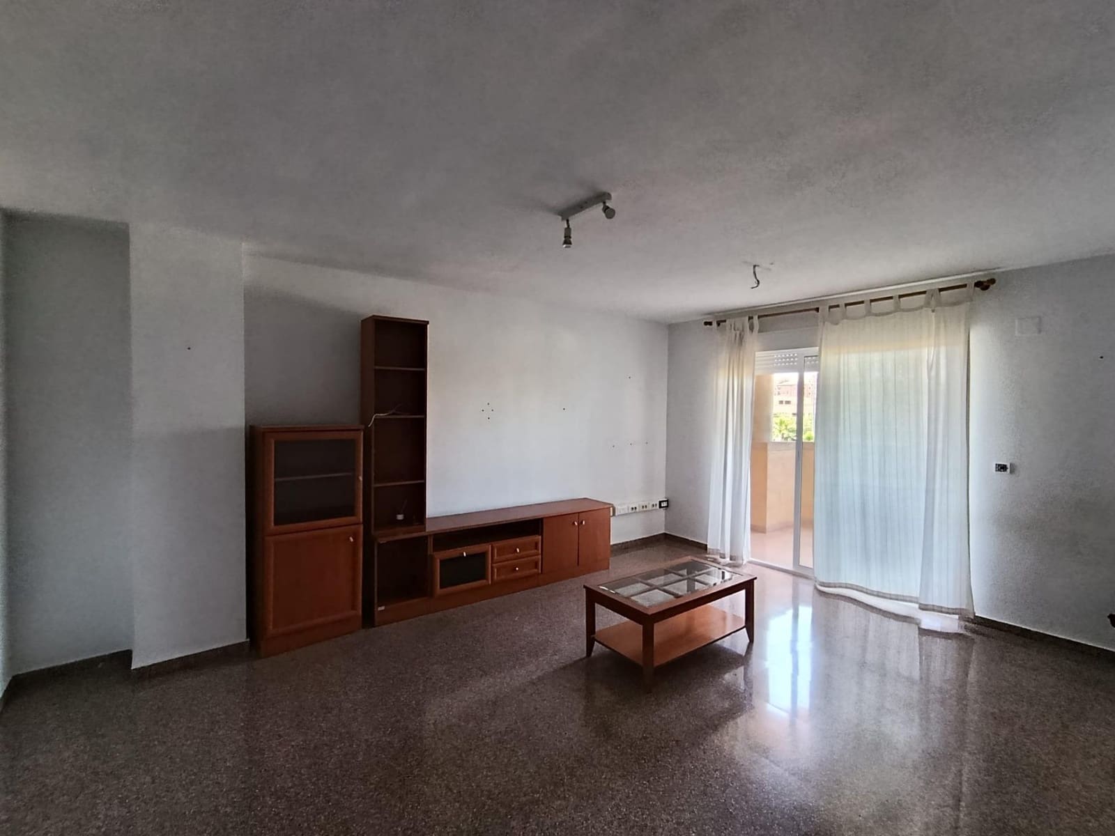 3 soveværelse Lejlighed til salg i Alicante by med swimmingpool - € 260.000 (Ref: 9934363)