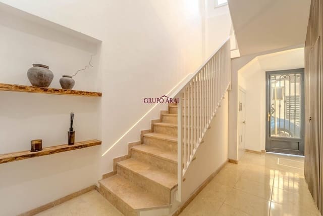 2 soveværelse Lejlighed til salg i Carolinas Altas, Alicante by - € 273.000 (Ref: 9940110)