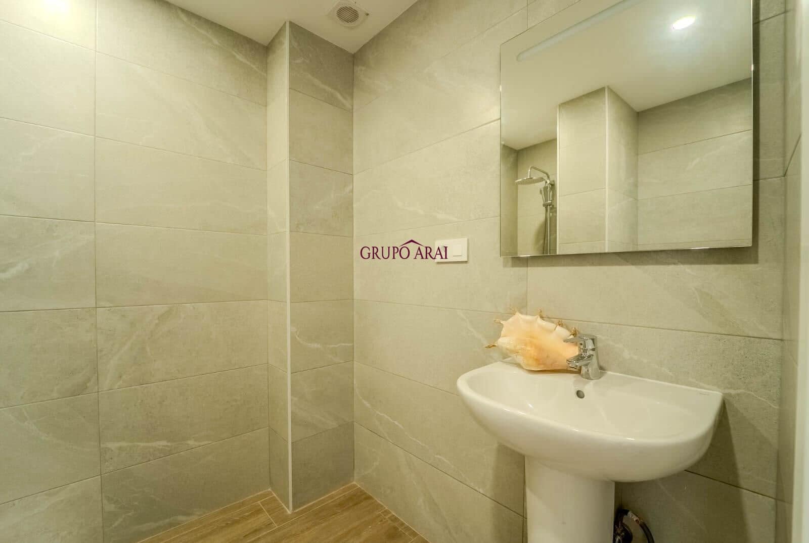 2 quarto Apartamento para venda em Alicante cidade - 273 000 € (Ref: 9940110)