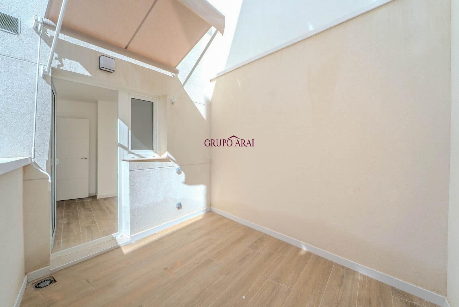 2 quarto Apartamento para venda em Alicante cidade - 273 000 € (Ref: 9940110)