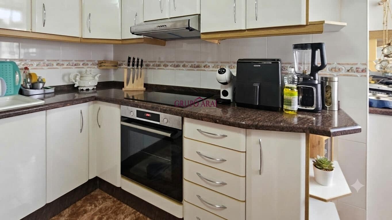 3 slaapkamer Flat te koop in Alicante stad - € 144.900 (Ref: 9942667)