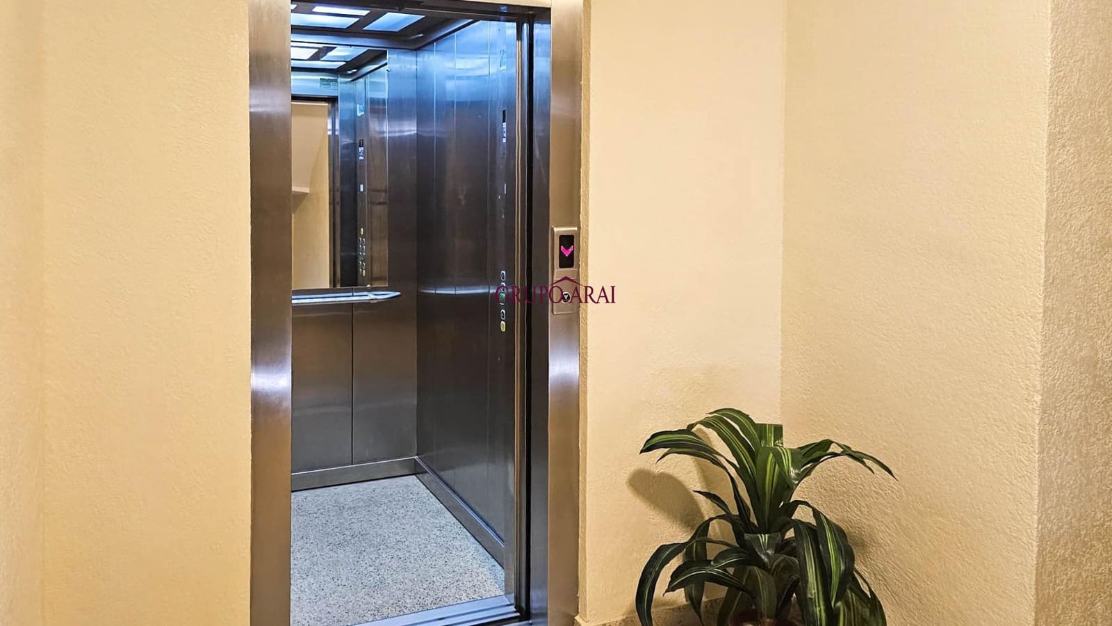 3 slaapkamer Flat te koop in Alicante stad - € 144.900 (Ref: 9942667)