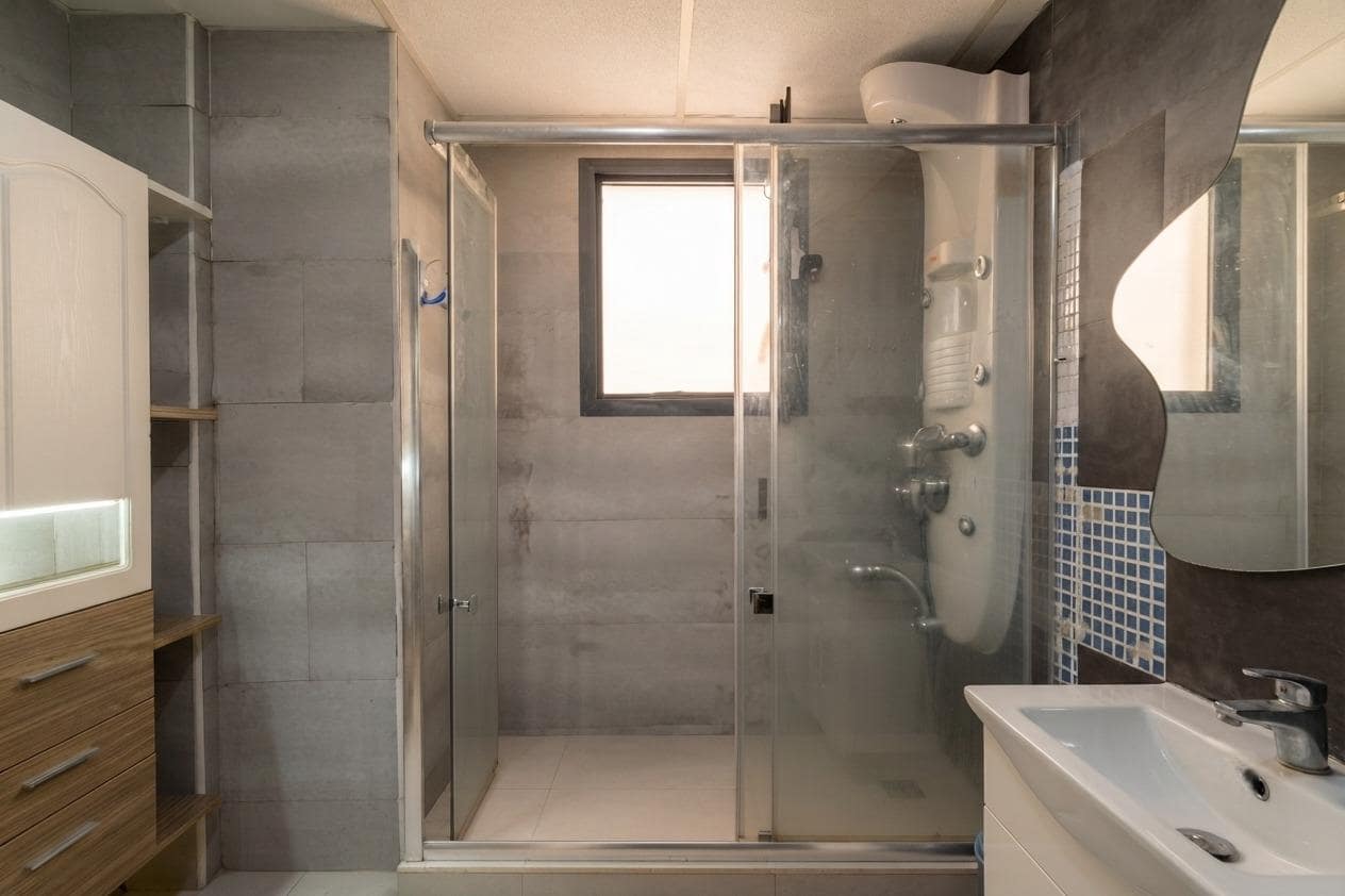 3 soveværelse Penthouse til salg i Alicante by med swimmingpool garage - € 360.000 (Ref: 9945891)