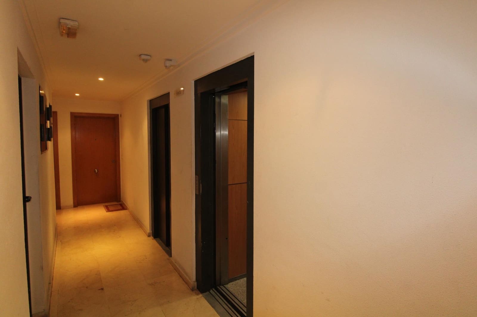 3 soveværelse Penthouse til salg i Alicante by med swimmingpool garage - € 360.000 (Ref: 9945891)