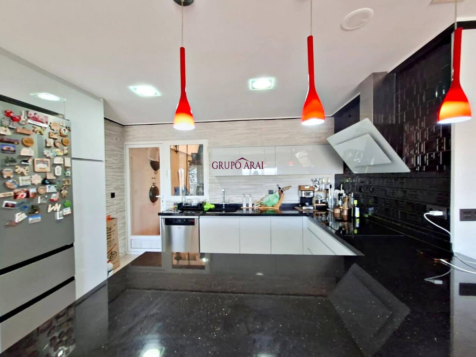 3 slaapkamer Flat te koop in Monforte del Cid met garage - € 165.000 (Ref: 9945892)
