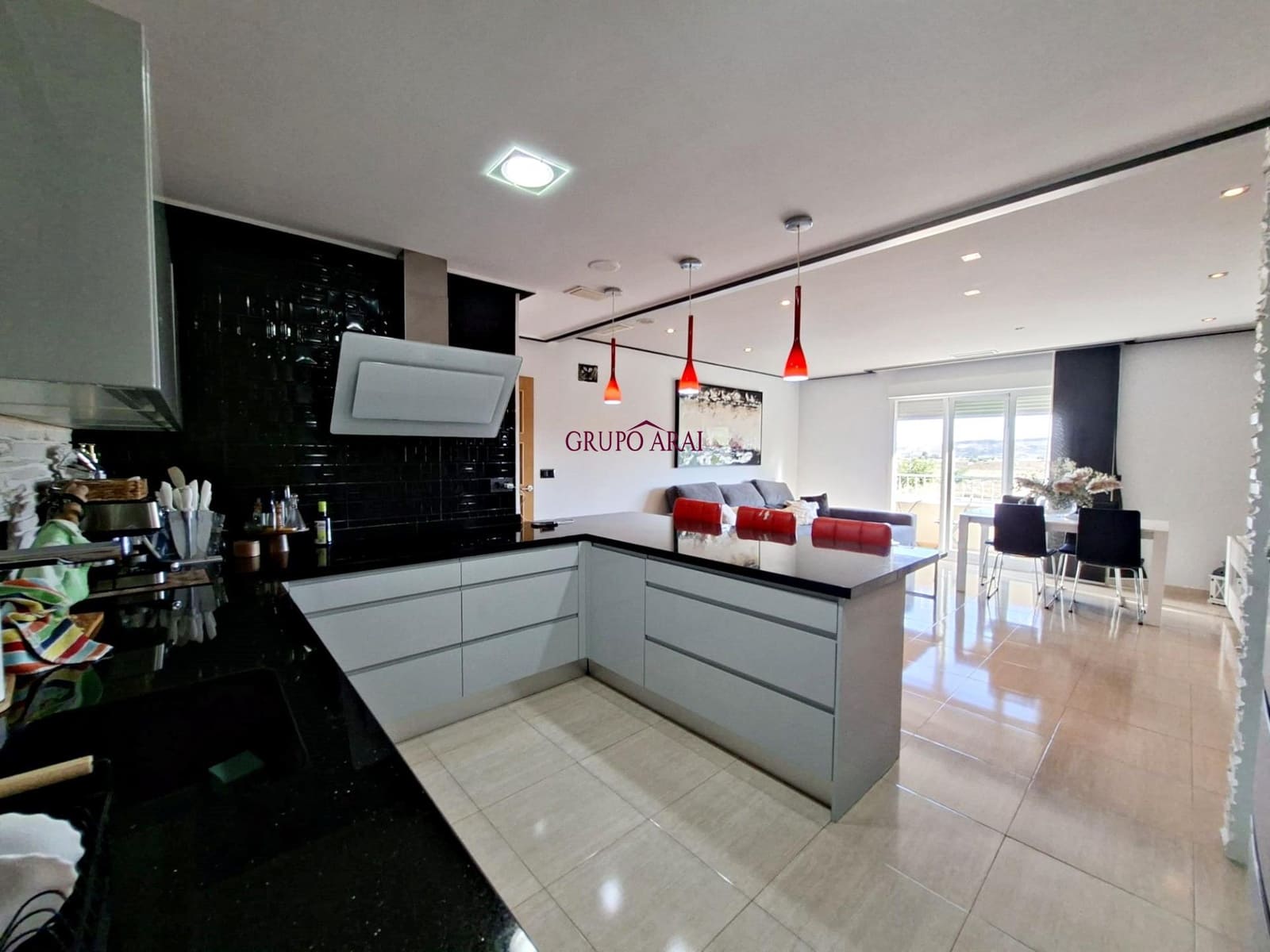3 slaapkamer Flat te koop in Monforte del Cid met garage - € 165.000 (Ref: 9945892)