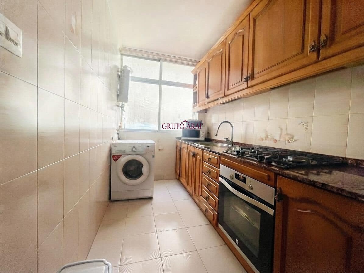 Piso de 3 habitaciones en Alicante / Alacant ciudad en venta - 105.000 € (Ref: 9945893)