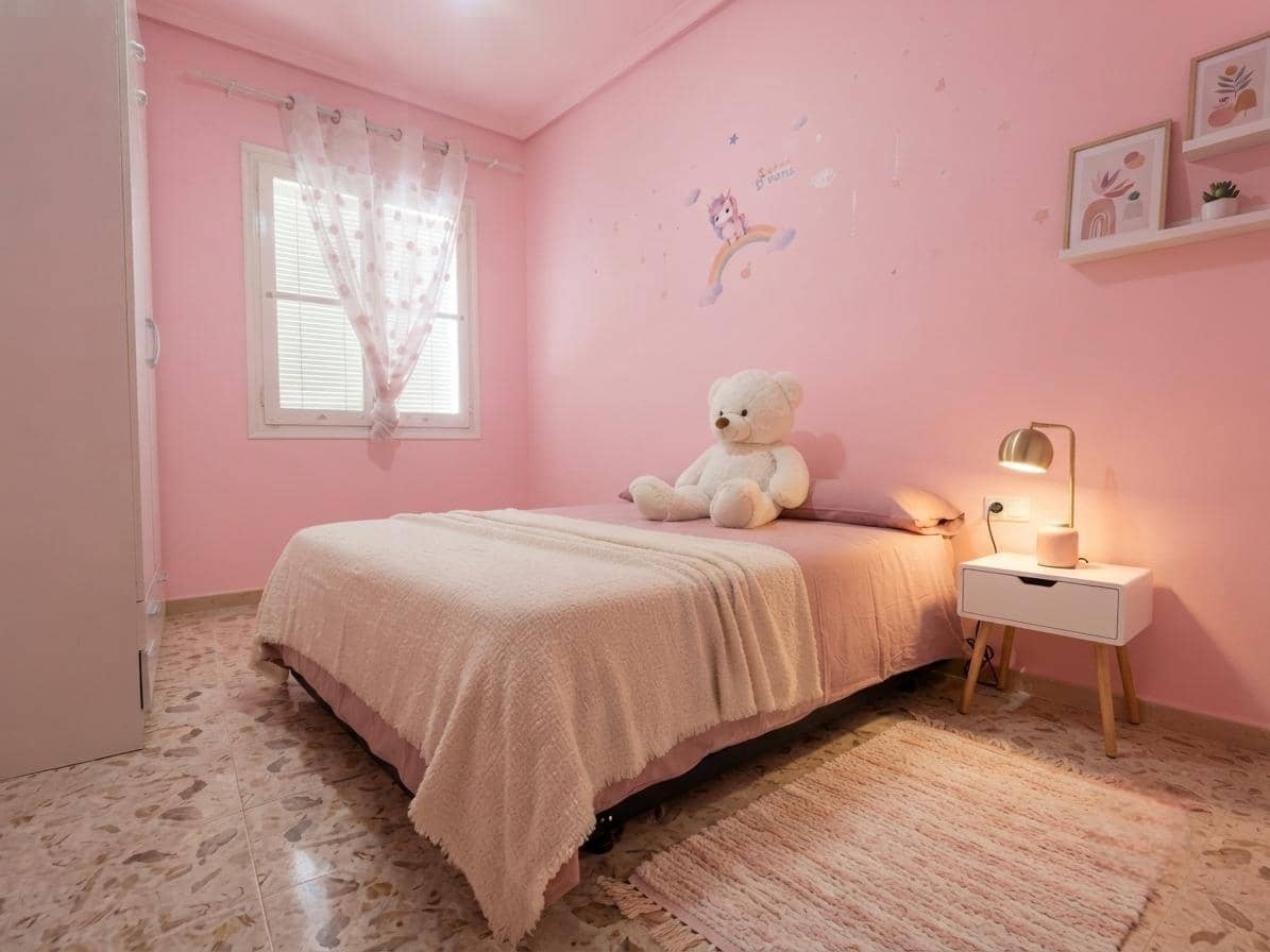 Piso de 3 habitaciones en Alicante / Alacant ciudad en venta - 105.000 € (Ref: 9945893)