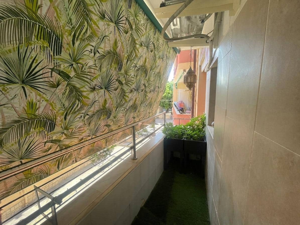 Piso de 3 habitaciones en Alicante / Alacant ciudad en venta - 105.000 € (Ref: 9945893)
