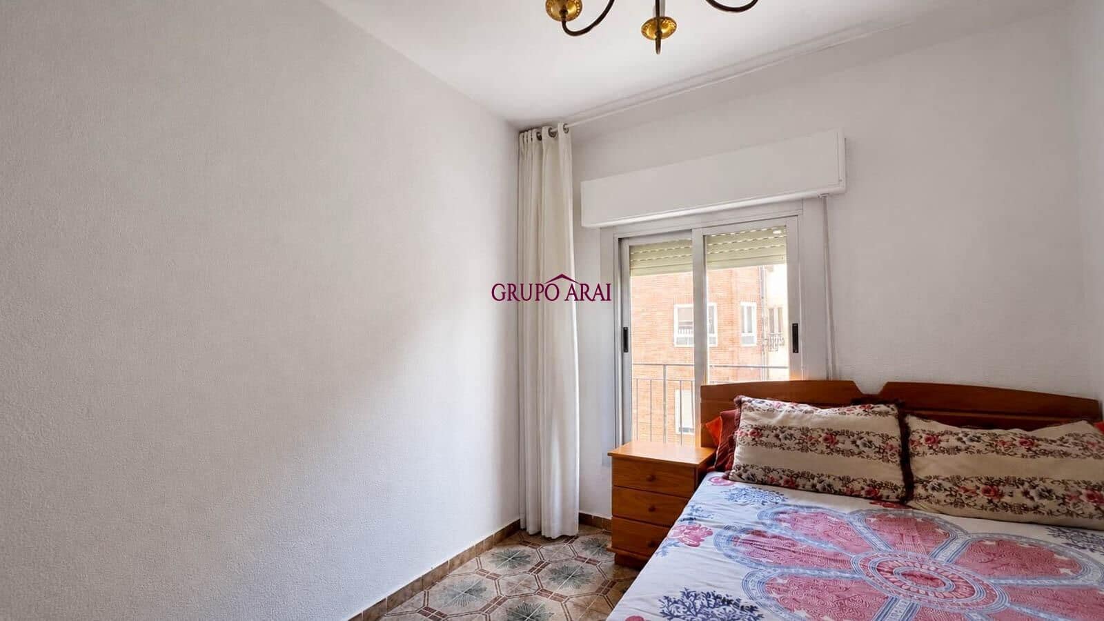 3 slaapkamer Flat te koop in Elche / Elx - € 120.000 (Ref: 9948071)