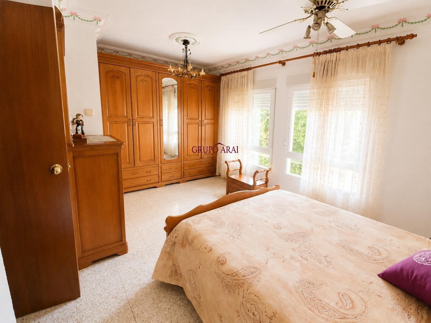 3 soveværelse Lejlighed til salg i Alicante by - € 142.500 (Ref: 9958111)