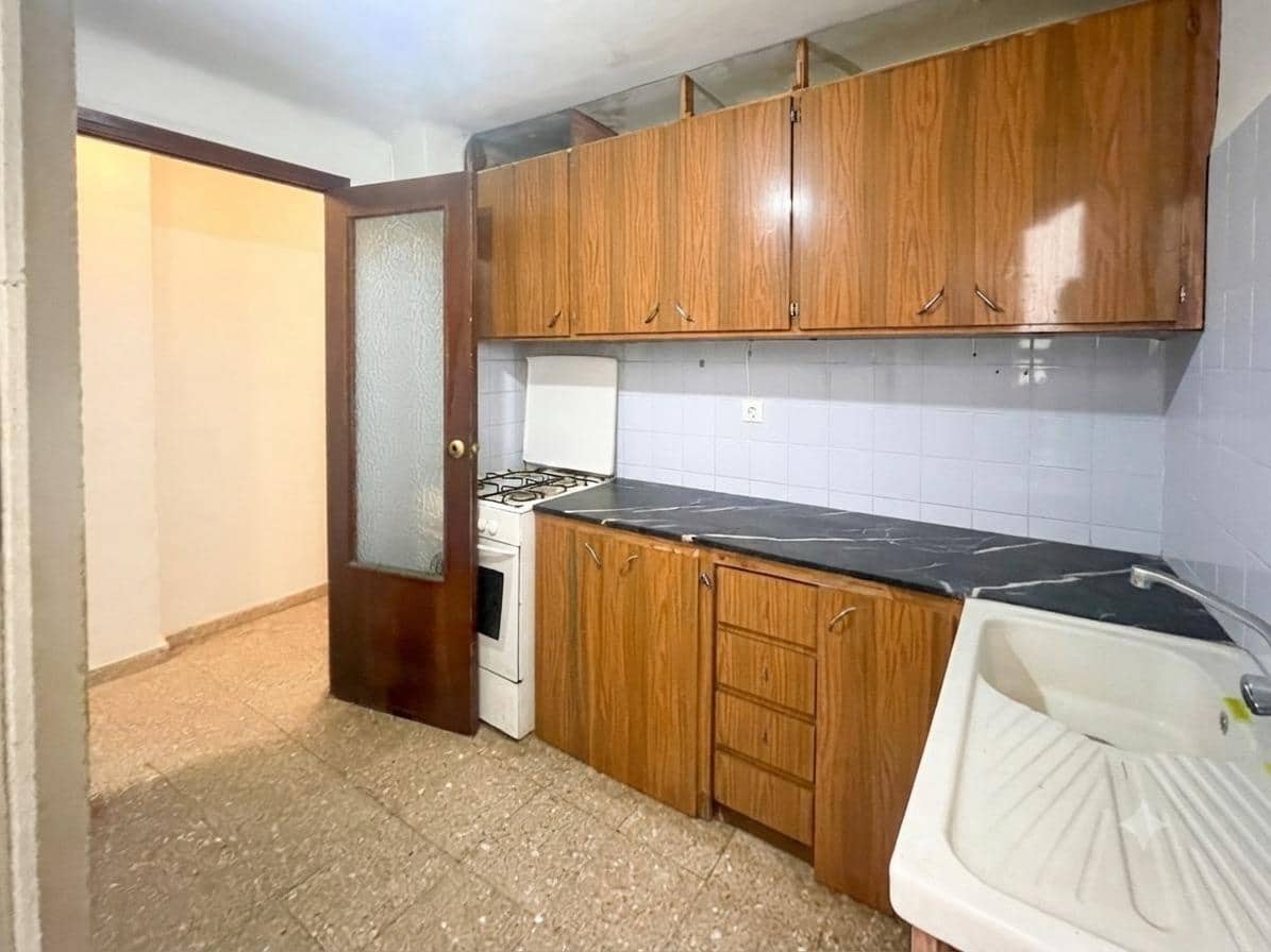 3 makuuhuone Asunto myytävänä paikassa Alicante kaupunki - 129 900 € (Ref: 9975582)