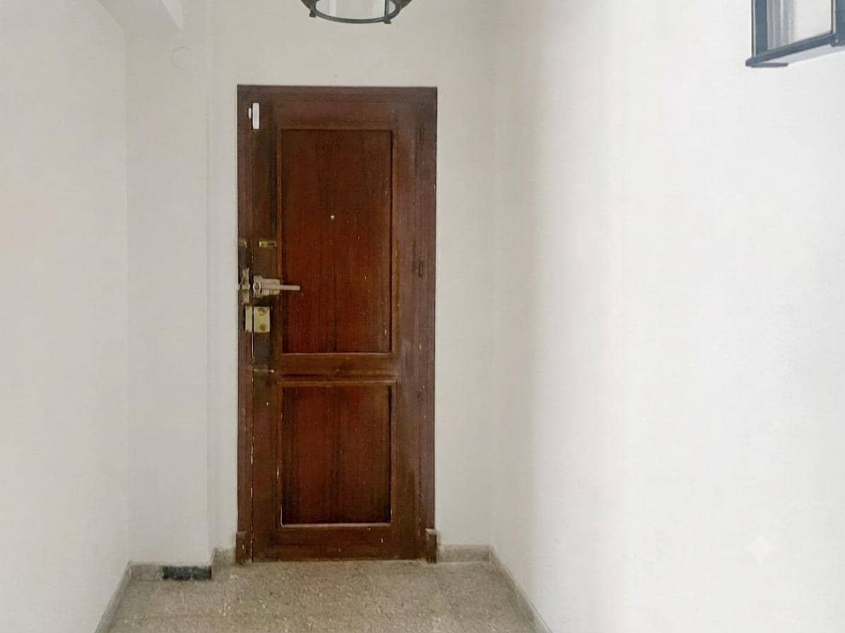 3 makuuhuone Asunto myytävänä paikassa Alicante kaupunki - 129 900 € (Ref: 9975582)