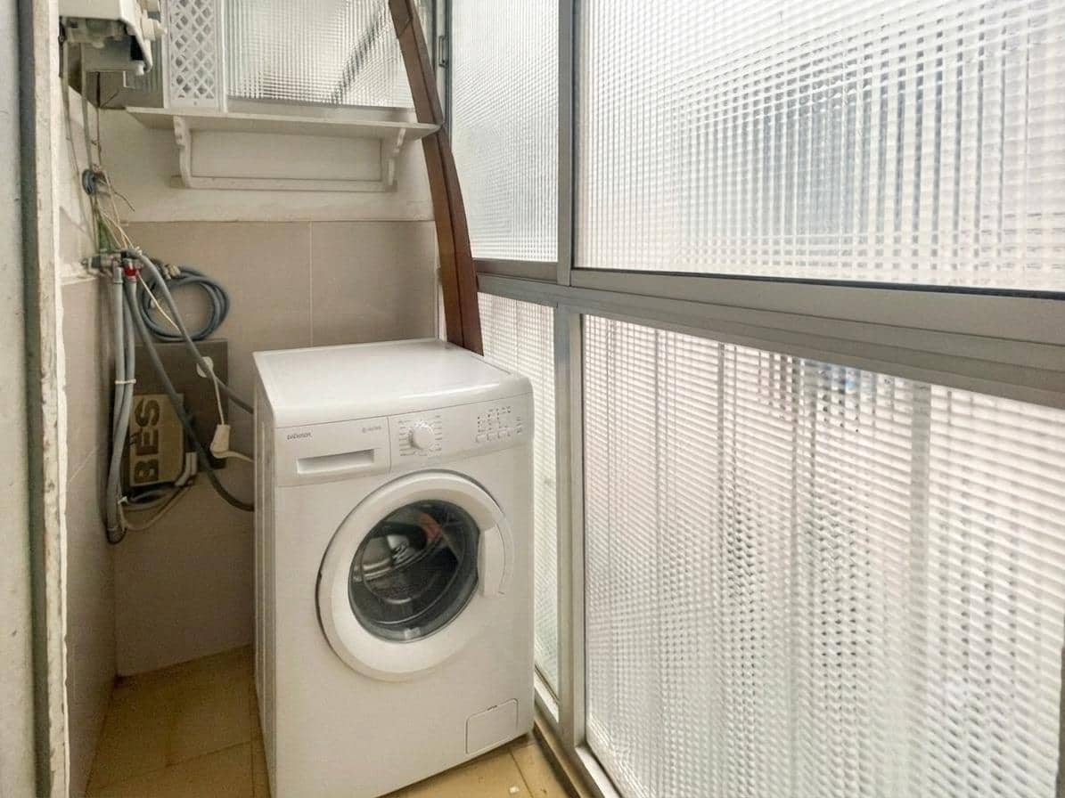 3 makuuhuone Asunto myytävänä paikassa Alicante kaupunki - 129 900 € (Ref: 9975582)