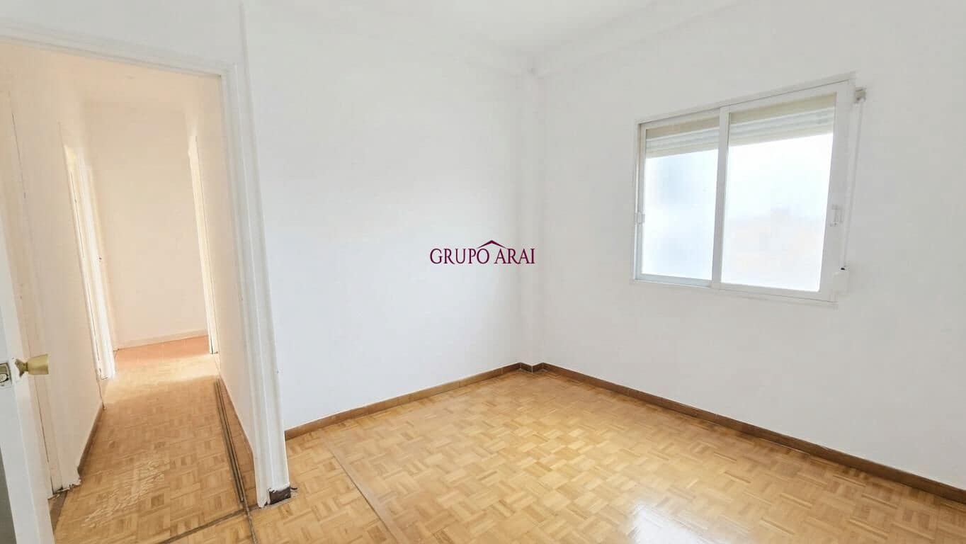 Piso de 2 habitaciones en Alicante / Alacant ciudad en venta - 125.000 € (Ref: 9978999)