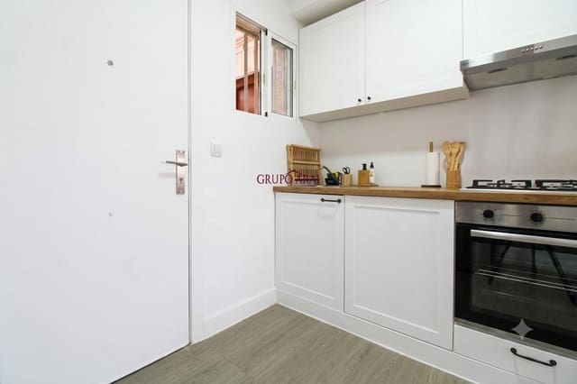 1 slaapkamer Flat te huur in Alicante Golf, Alicante stad met zwembad - € 1.200 (Ref: 9979000)