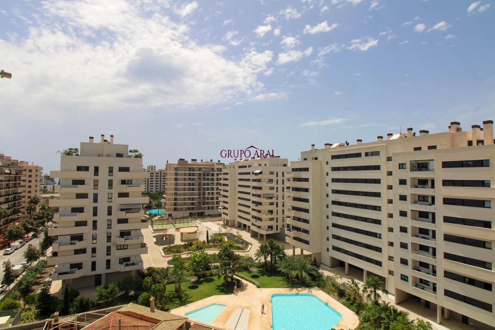 1 quarto Apartamento para arrendar em Alicante cidade com piscina - 1 200 € (Ref: 9979000)